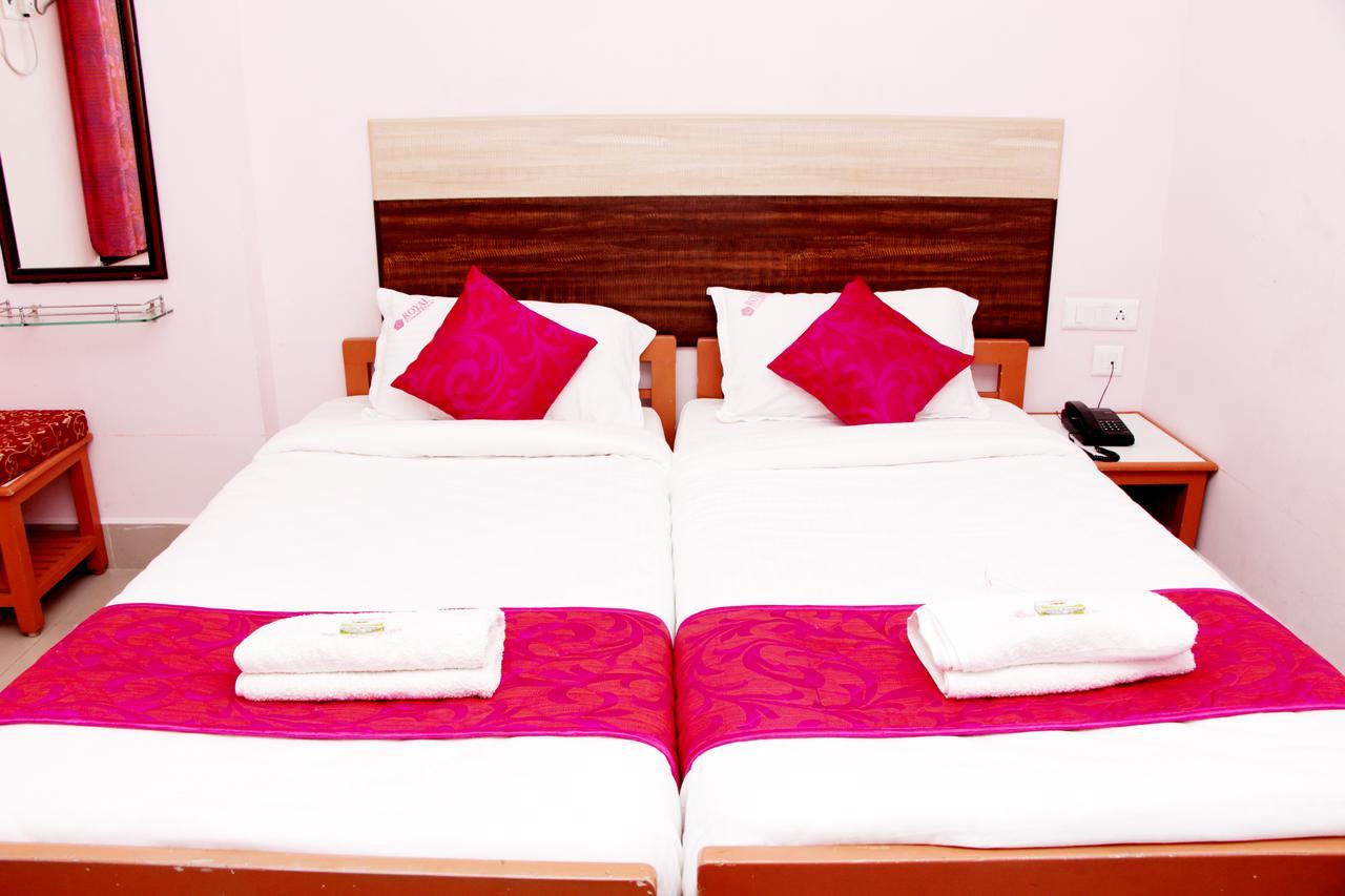Royal Grand Days Hotel Chennai Exterior photo
